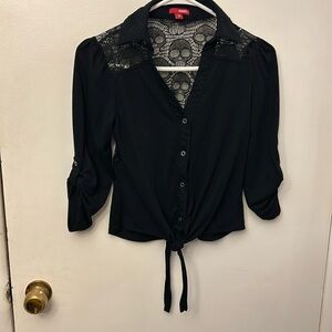 Bongo Women’s Shirt Black/Skull Size Small